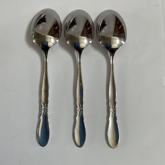 6 Place/soup spoon Wallace POISE Stanless Glossy Silverware - Picture 14 of 16